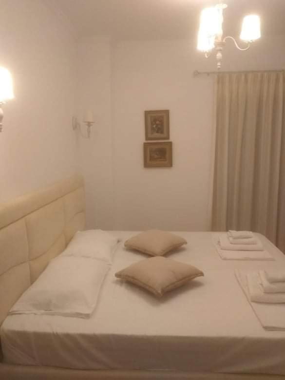Vogklis House Hotel Qeparo Bagian luar foto